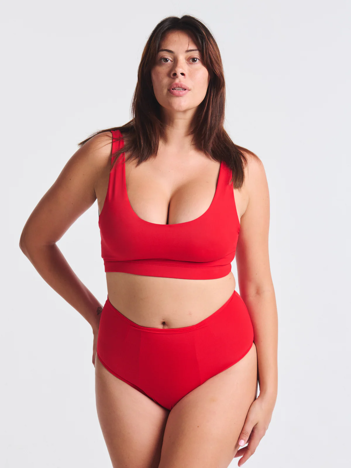 Shoppe nos bas de maillots de bain menstruels sculptants (Taille haute)